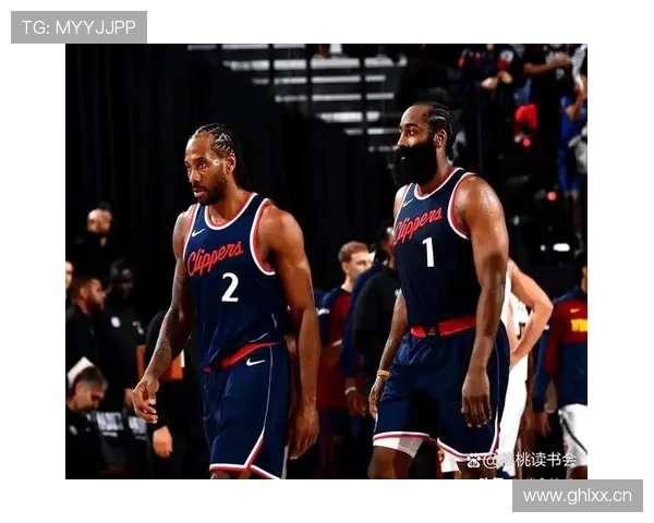 快船迎战骑士小卡复出首发搭档哈登科林斯祖巴茨邓恩全力争胜